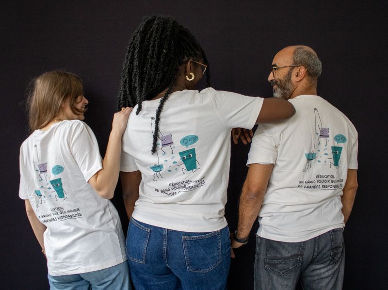 T-shirt Ceméa n°1 “un projet en images” -  En lot, 3 pièces